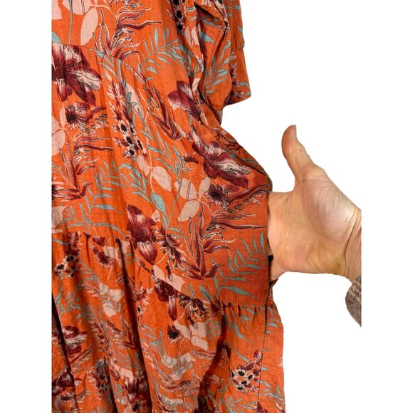 Natural Life Rust Orange and Red Floral Tiered Short Sleeve Midi Dress Size L - Picture 4 of 6